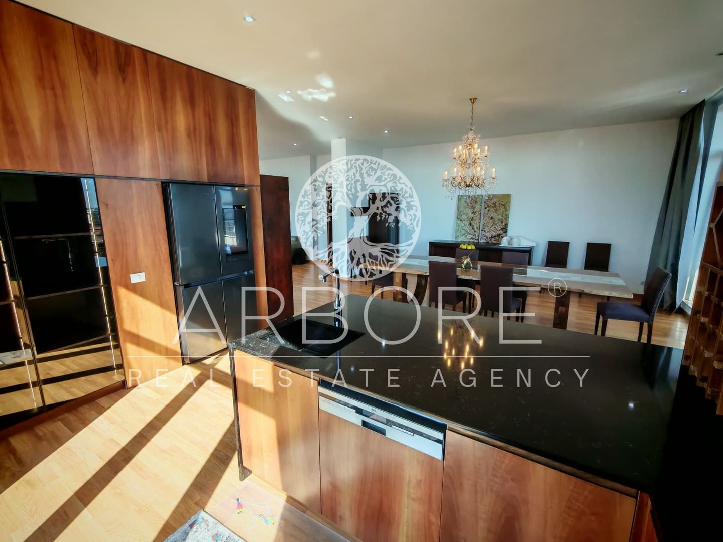 Penthouse 5 camere 250 mp lângă Ambasada SUA , zona Băneasa București - Poză 2