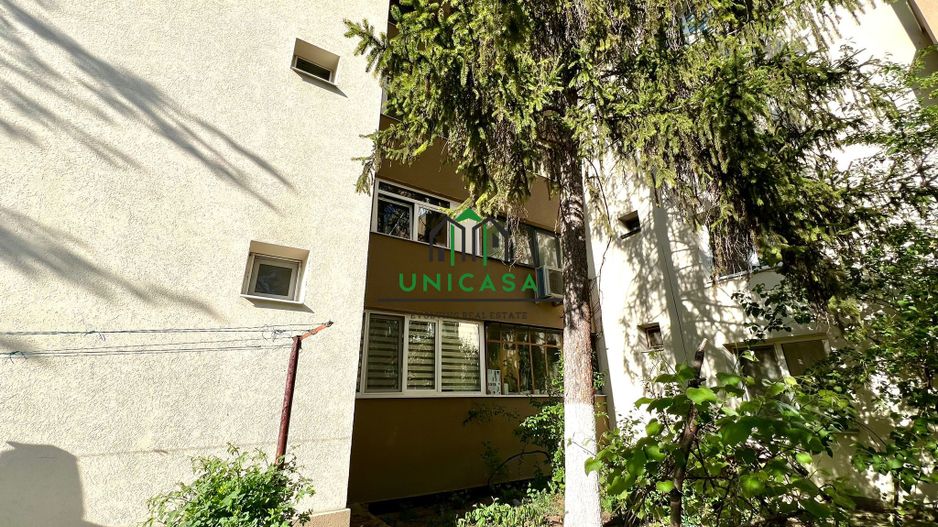 Apartament 4 camere/Etaj 1/Nord - Poză 2