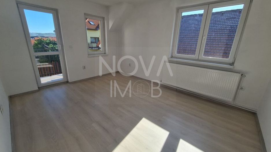 Casa tip duplex de inchiriat - nemobilata, zona Brana - Selimbar - Poză 10