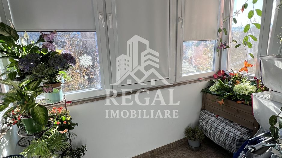 Apartament de vânzare – 2 camere, zona centrală, bloc H6 - Poză 1