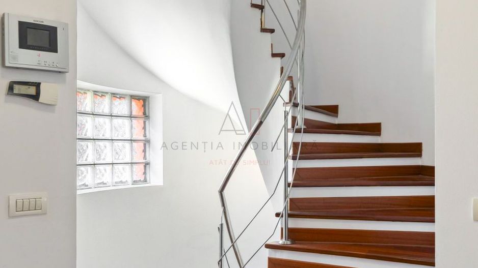 Vila Soseaua Nordului | Gradina | Garaj - Poză 9