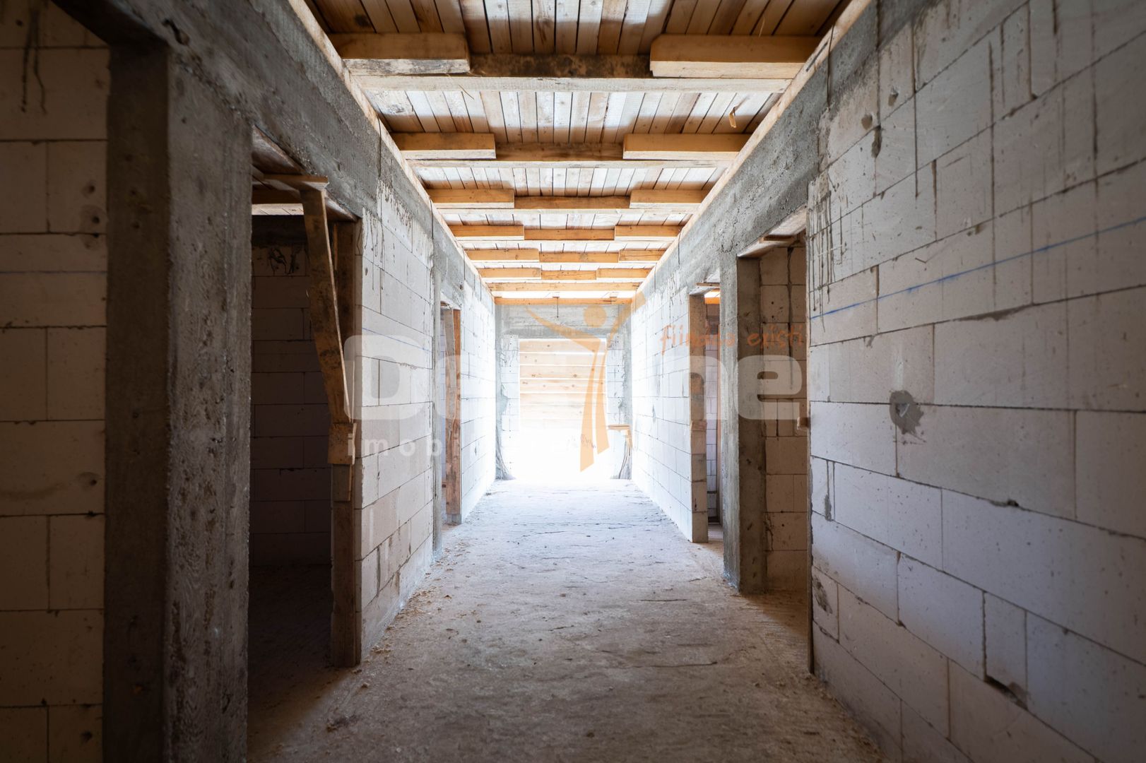 Casa individuala Horlesti 87mp 2 dormitoare + 500mp teren - Poză 4