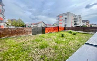 2 camere | Curte 347 mp | Decomandat | Parcare - Poză 2