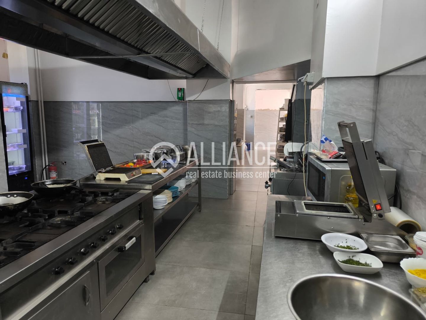 MANGALIA (Cod01) Ultracentral spatiu comercial sensul giratoriu! - Poză 12