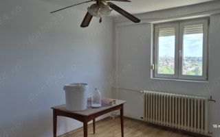 Vând apartament 2 camere zona Rahova - Poză 2