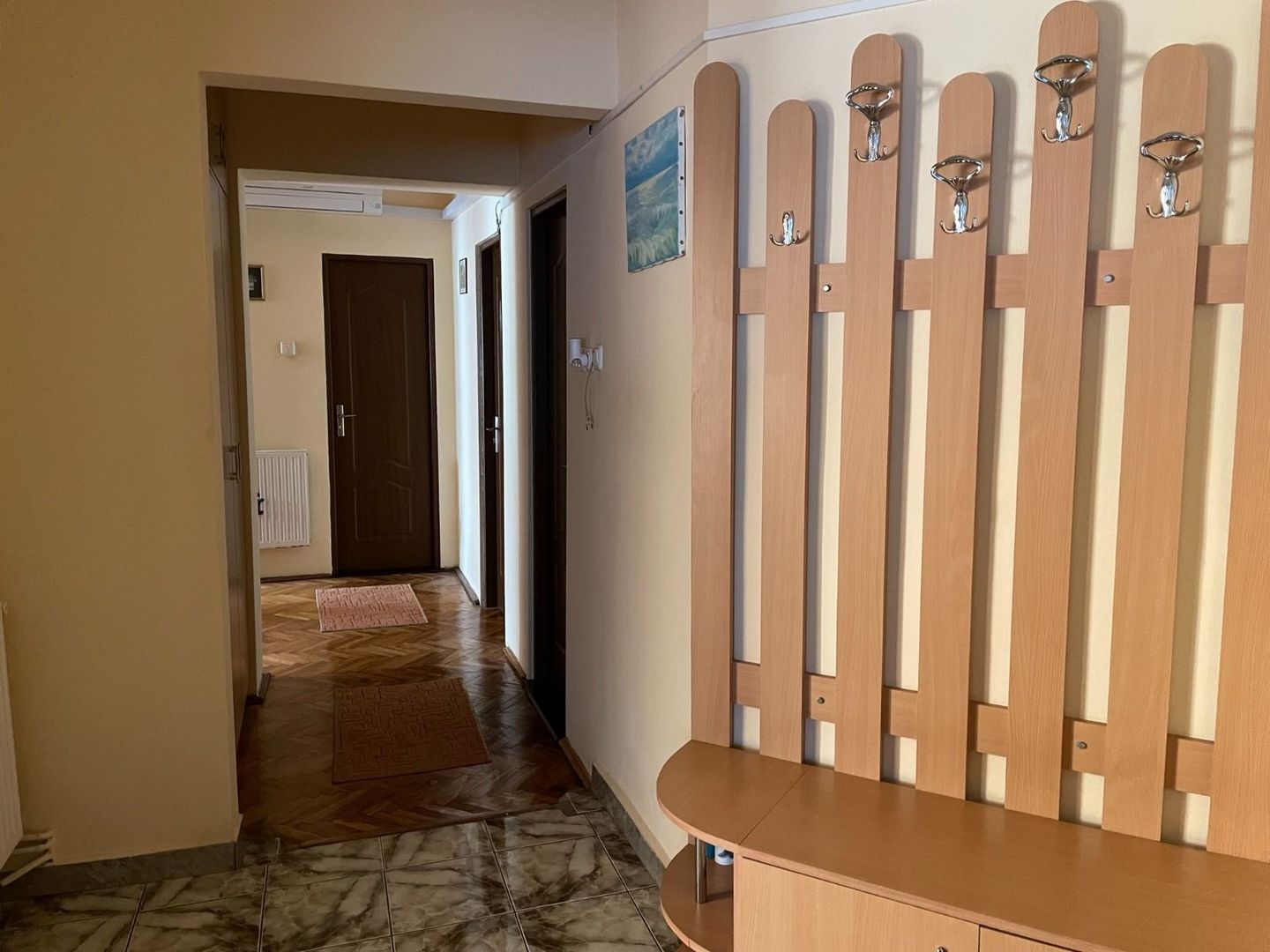 ageuropa.ro vinde apt. 4 cam 80mp la PARTER în zona CENTRALA. - Poză 9