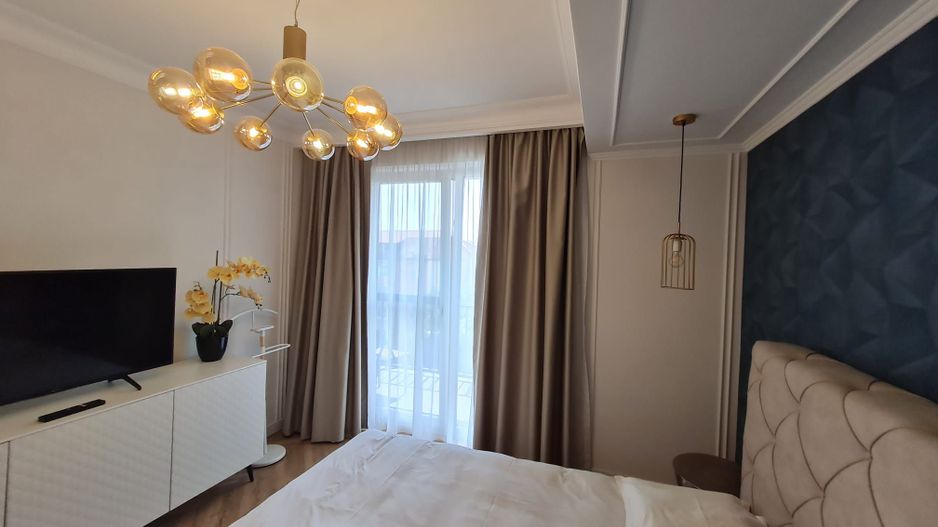 Elegantă și prestanță - Poză 5