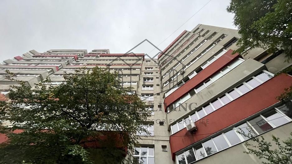 Apartament spatios pentru inchiriere in zona Blvd. Mihalache - Poză 12