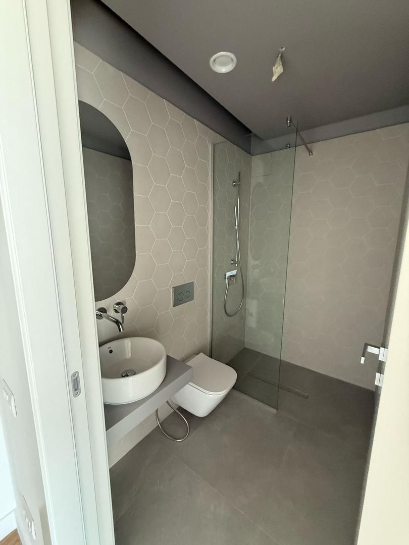 Vila tip UV02 mobilata complet in Amber Forest-prima inchiririere - Poză 13