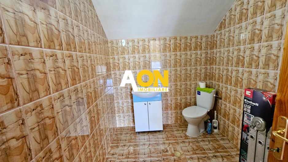 Casa 6 camere, 538 mp teren, Cetate. Pretabila pentru birouri - Poză 21