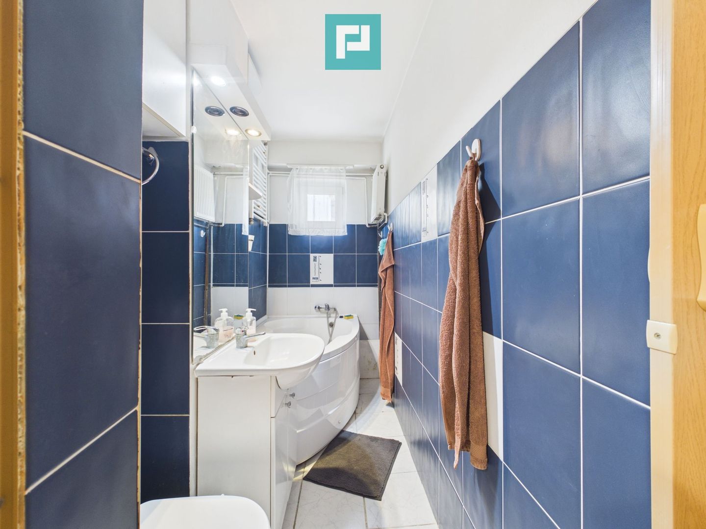 Apartament cu 3 camere în zona Spitalul Județean - Poză 8