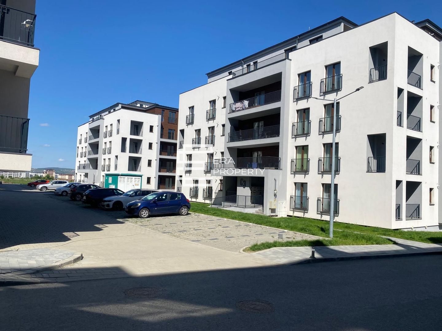 Apartament 3 camere, 80 mp utili, terasa 23 mp, etaj 3 – Neppendorf Sibiu - Poză 4