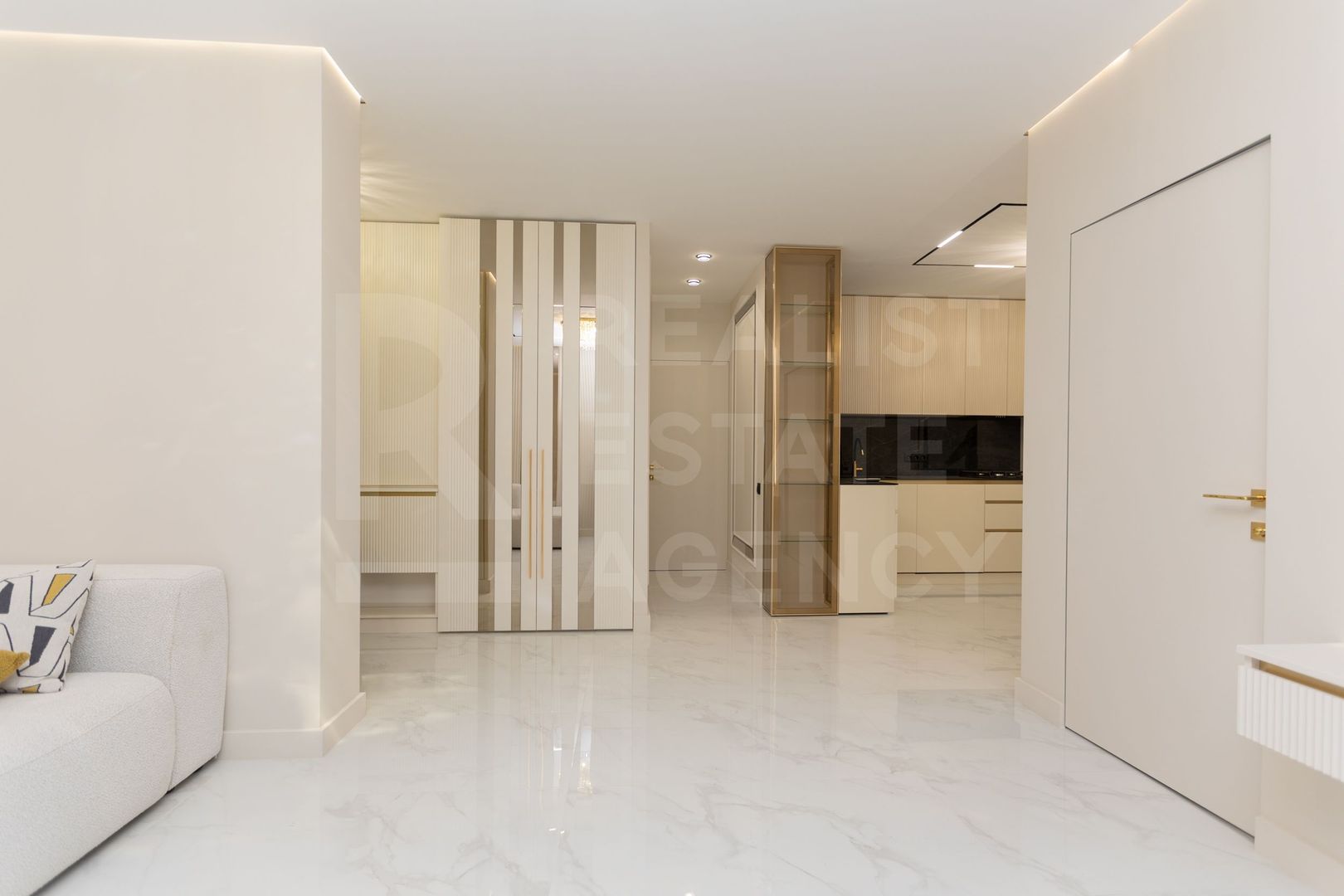 Vânzare, apartament, 2 camere, str. Renașterii Naționale, Râșcani. - Poză 3