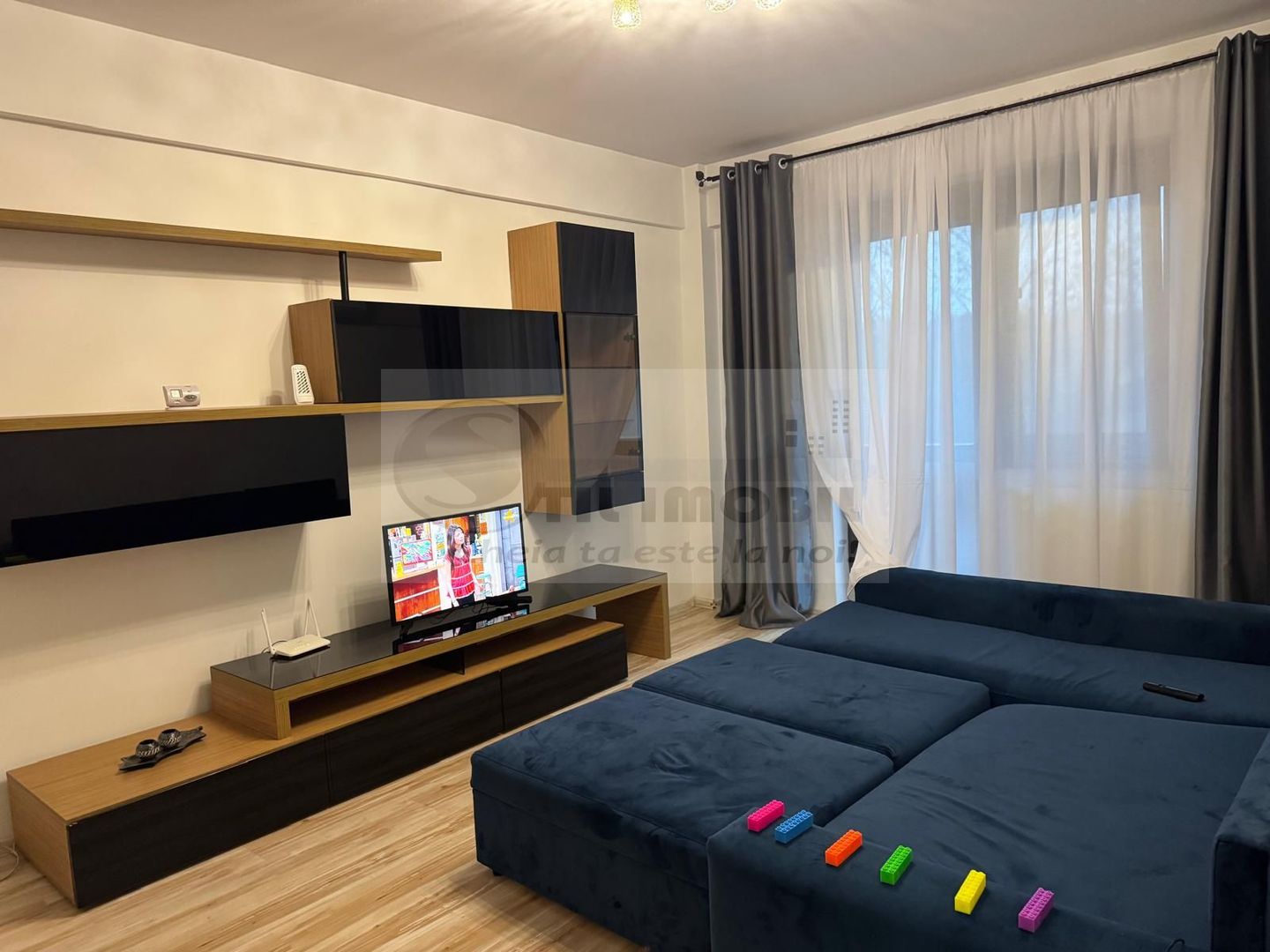 Apartament 2 camere decomandat, parcare subterana, cartier Visoianu - Poză 3