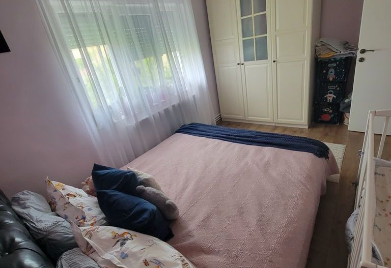 BRASADAS vinde ap 2 cam mobilat etaj 4/4. - Poză 10