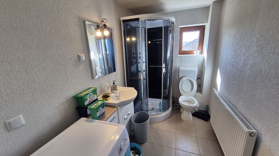 Vila Cornu-Prahova complet mobilata/utilata '' 350 mp + teren 500 mp'' - Poză 24