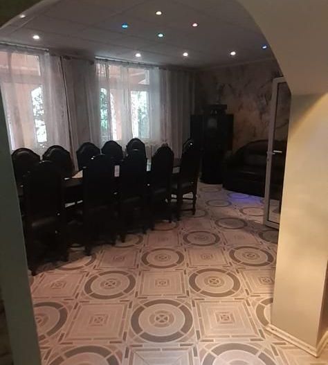 Ag. EUROPA vinde parterul unei case cu 2 etaje în zona Carpați 2. - Poză 2