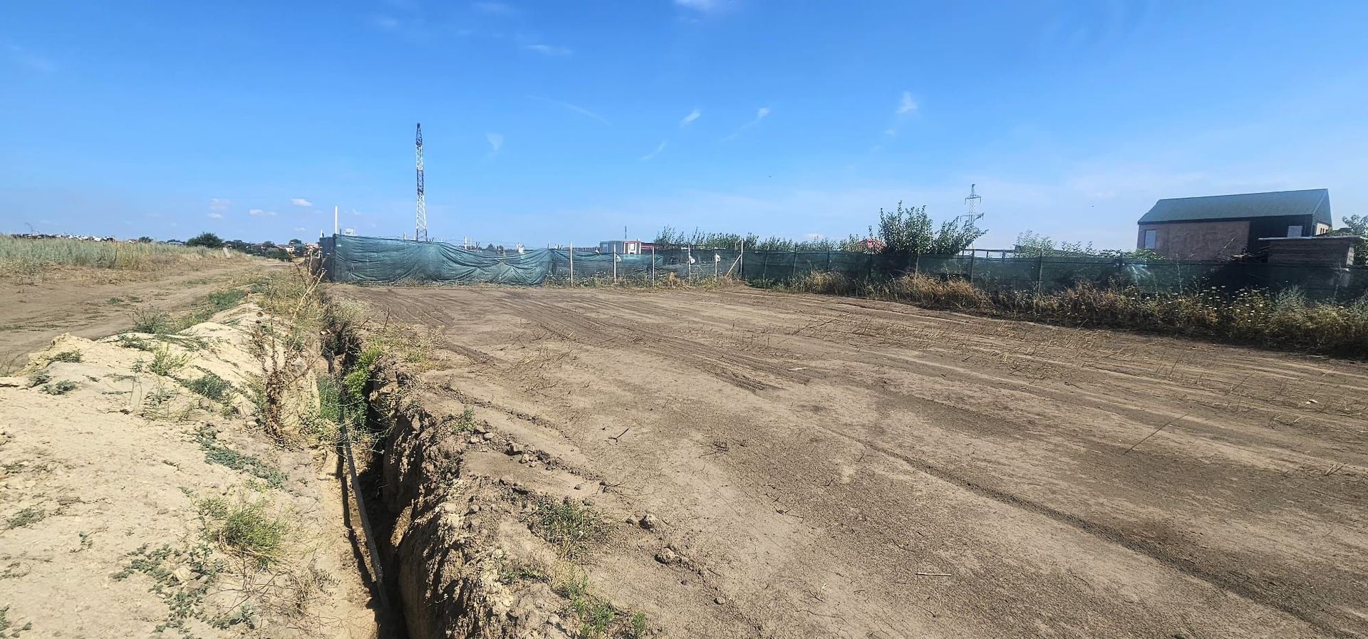 Teren de vanzare – Sat Costi,  ideal pentru constructii sau investitii - Poză 4