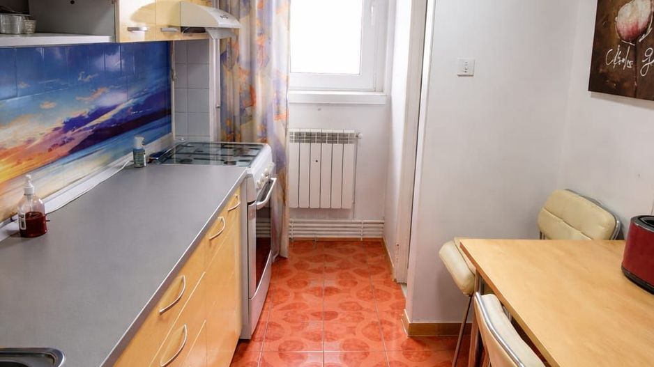 De vanzare apartament cu 2 camere Mazepa 2, 62.000 euro - Poză 2