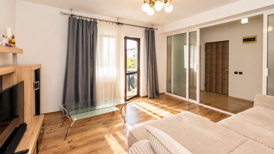 Apartament 2 camere de vanzare, 67mp mobilat, parcare, bloc cu 6 ap. - Poză 19