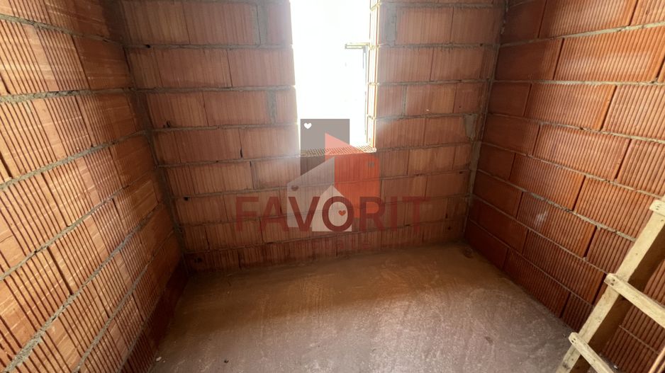 Duplex 5 camere | 130mp | Despartit | Ghiroda-Campus Universitar - Poză 14