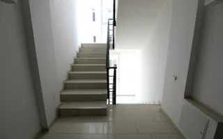 Mobilat modern, spatios, parcare incusla; posibilitate decontare. - Poză 13