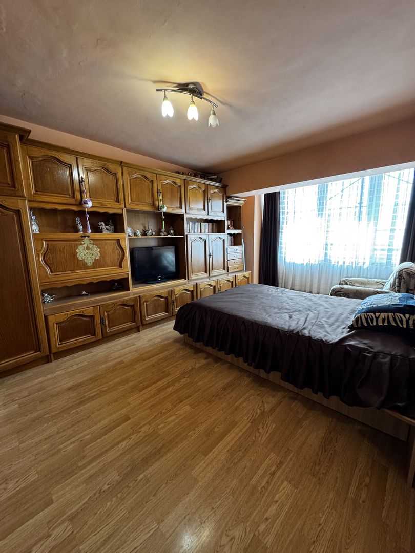 Apartament 2camere decomandat, Cetate, vedere panoramică, bl anvelopat - Poză 1