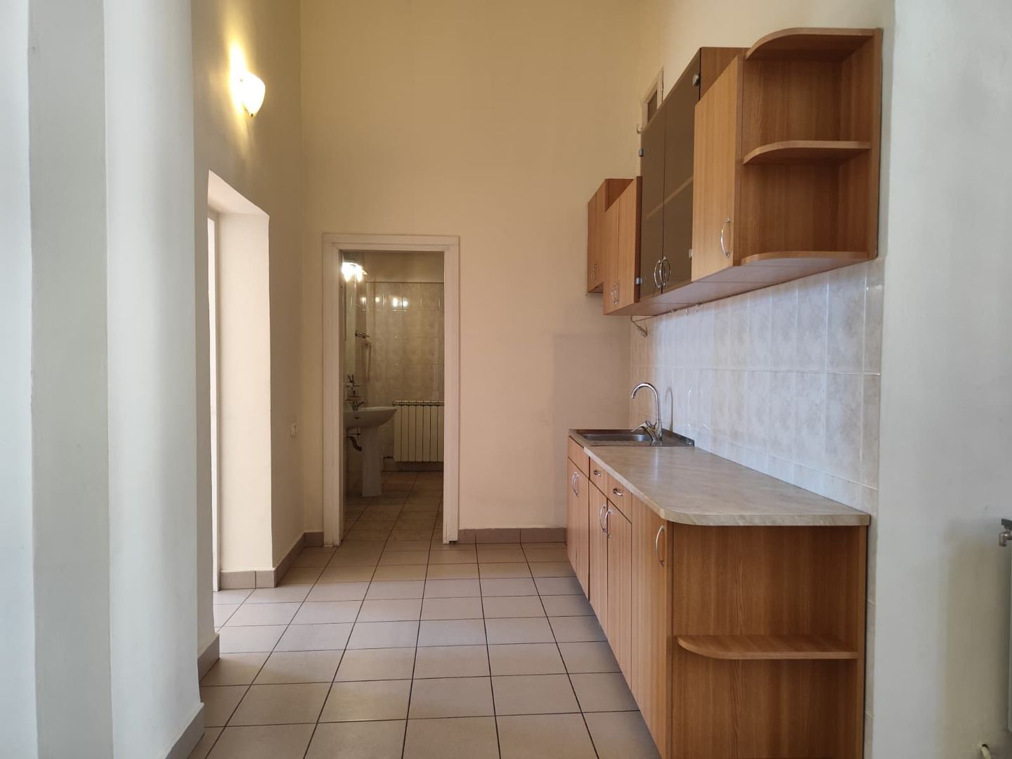 Apartament de vanzare situat ultracentral, langa Lic. E. Gojdu, Oradea - Poză 10