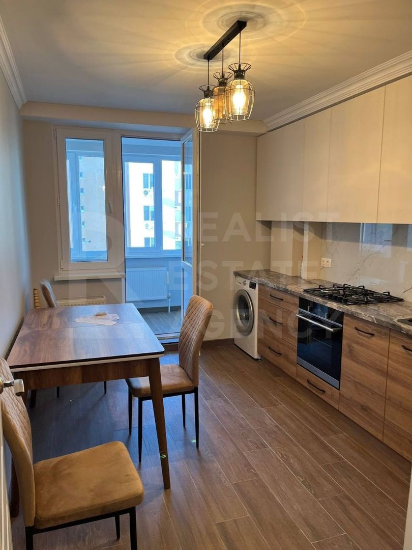 Chirie, apartament, o cameră, str. Petru Ungureanu, Botanica - Poză 1