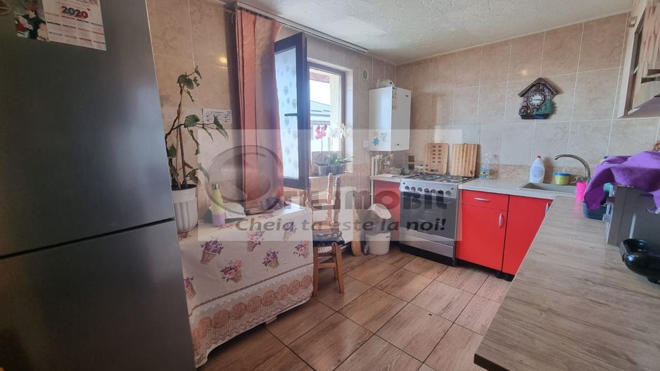 Apartament cu 2 camere,decomandat in Miroslava - 86900 euro ! - Poză 4