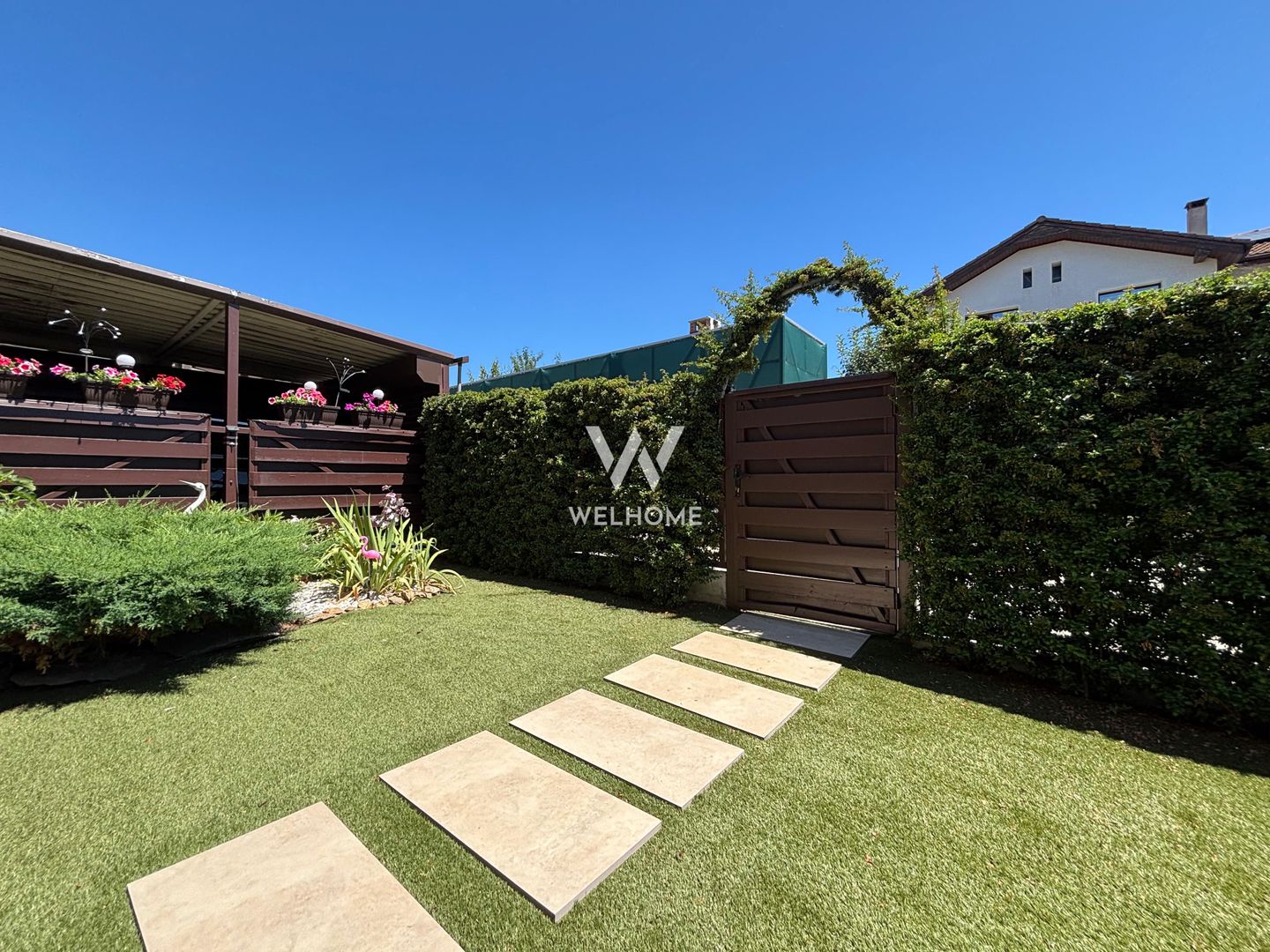 Casă amenajată de designer, garaj și pod locuibil - Șelimbăr - Poză 43