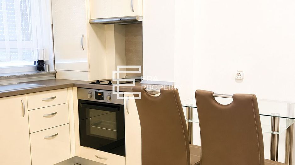 Garsonieră modernă, 33 mp, cu orientare sud-vest, mobilată complet Avantgarden - Poză 3