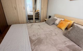 Recent renovat| Complexul Studentesc| 2 dormitoare + living | centrala proprie| - Poză 14