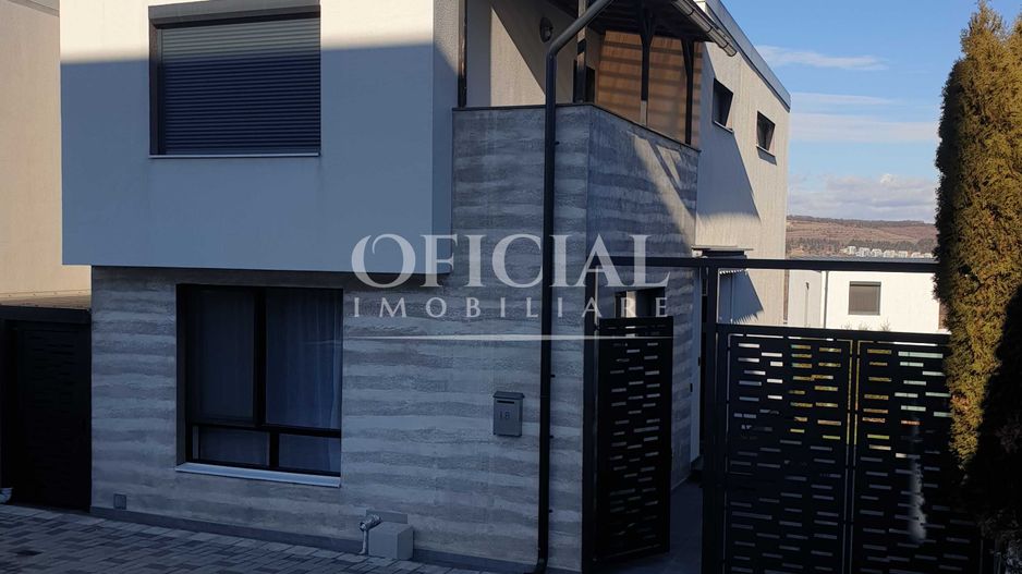 Casa tip duplex | 115 Mp | Acces privat | 3 parcari | Zona Vivo - Poză 1