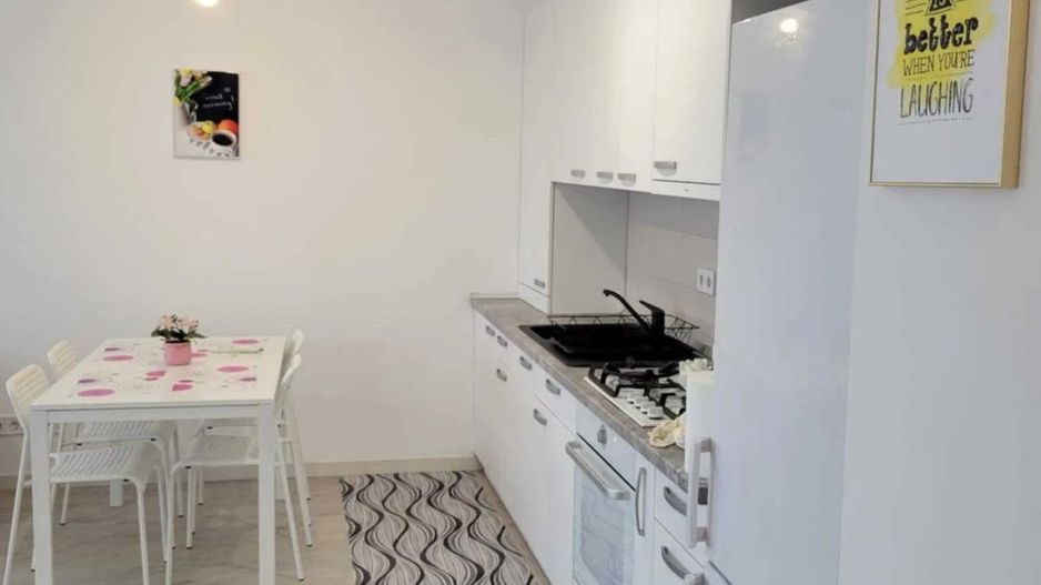 AP. 2 CAMERE -  HERCESA VIVENDA, PARCARE INCLUSA, BLOC NOU, MODERN - Poză 5