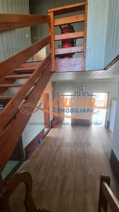 Proprietate in Cristian cu trei constructii+o fundatie,450000euro - Poză 38