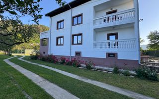 VILA S+P+E-306 MP, TEREN 2078 MP, CAMPULUNG - Poză 2