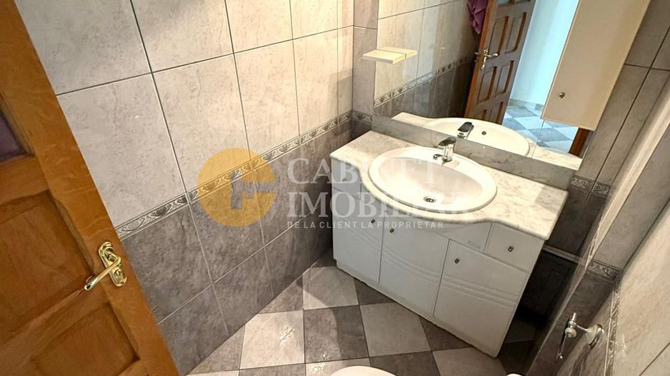 3 Camere - Etaj 1 - Rond Podu Ros - Poză 9