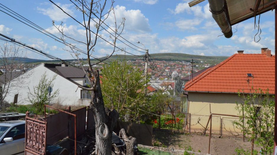 Casă de vânzare renovabilă | Gruia | Teren 380 mp | Front la 2 străzi - Poză 9