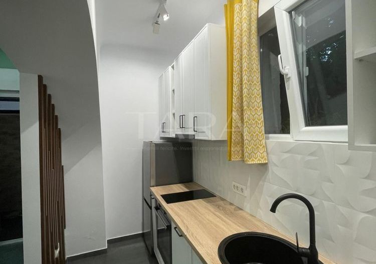 Spațiu ideal pentru locuință, birou, cabinet sau investiție. - Poză 3