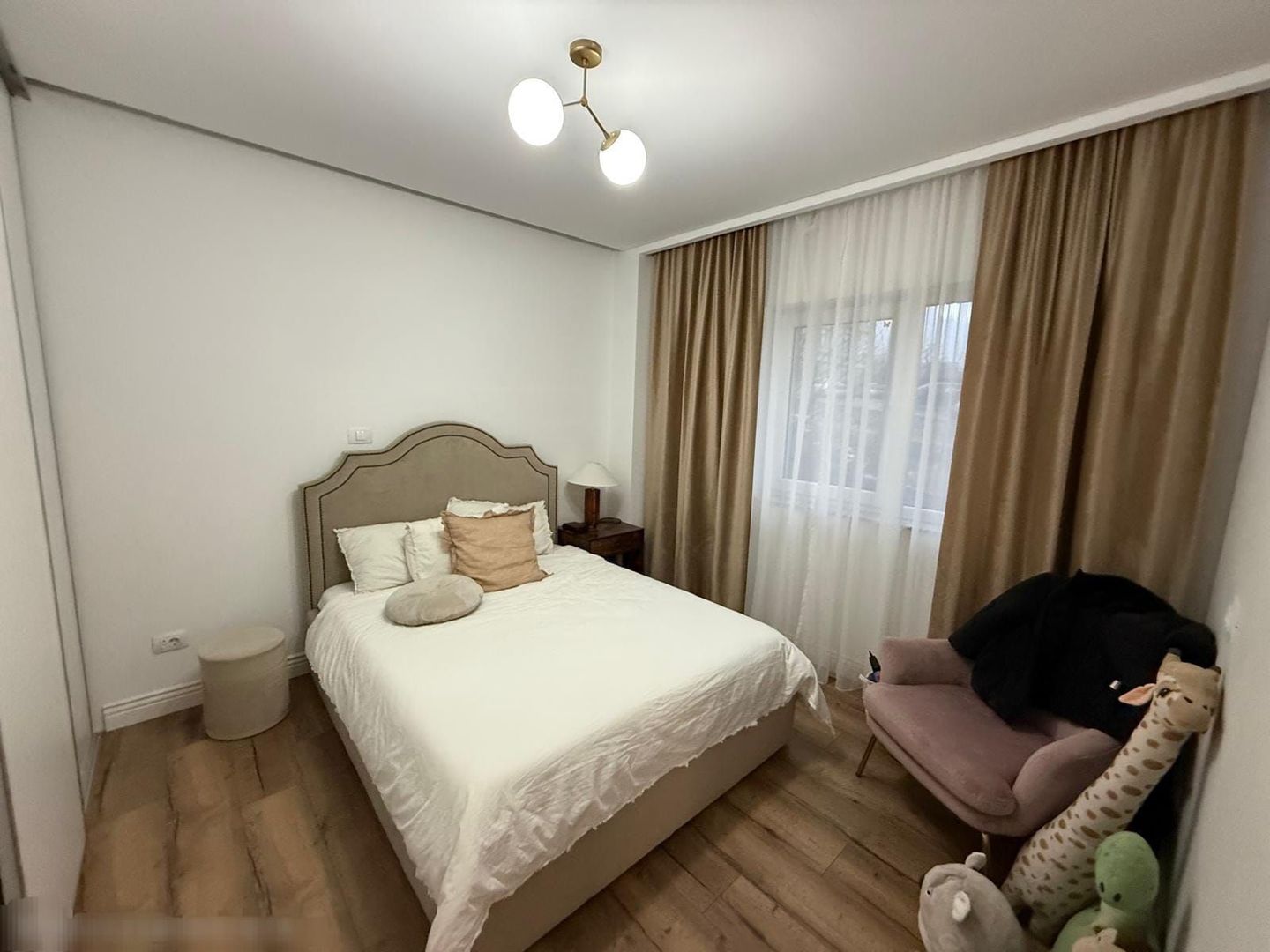 Apartament 3 camere de vânzare | Burdujeni | Complet Mobilat - Poză 11