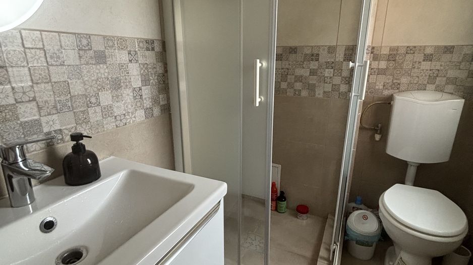 Vilă individuală/poziție avantajoasă în Dumbrăvița! - Poză 16