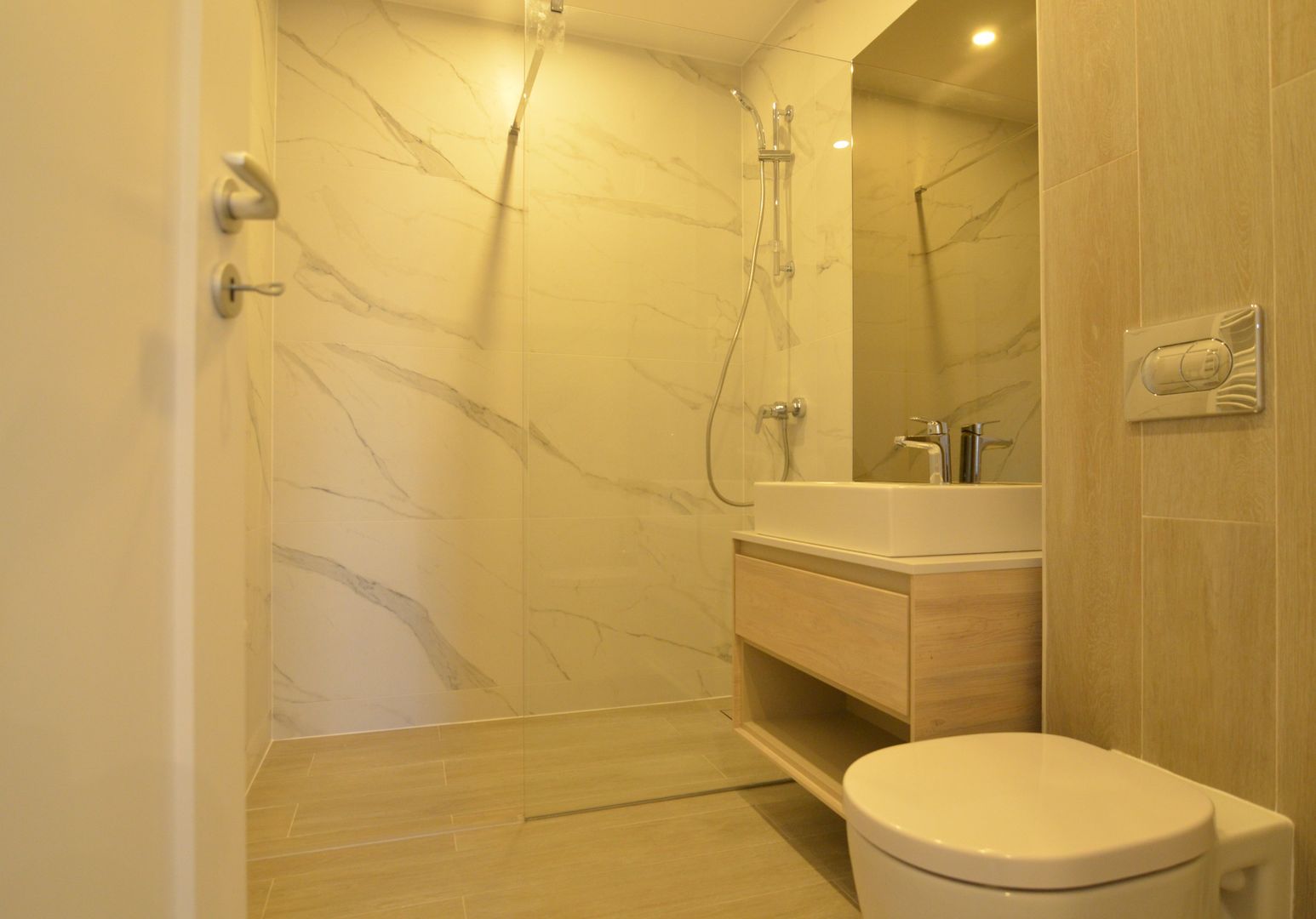 Apartament la prima inchiriere cu parcare subterana URBAN PLAZA - Poză 19