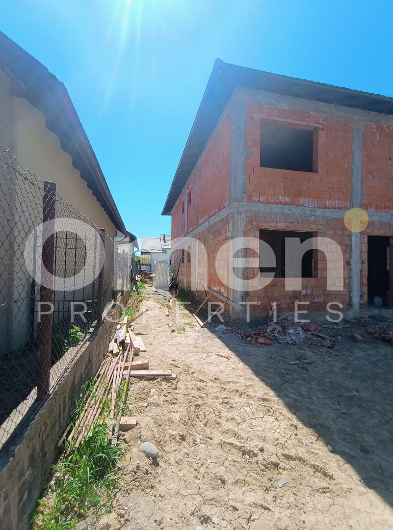 Duplex | La roșu | Zonă liniștită | Curte proprie - Poză 22