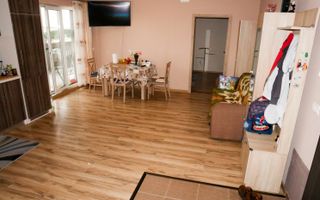 Bloc nou. Zona Buziasului . Langa Continental - Poză 9