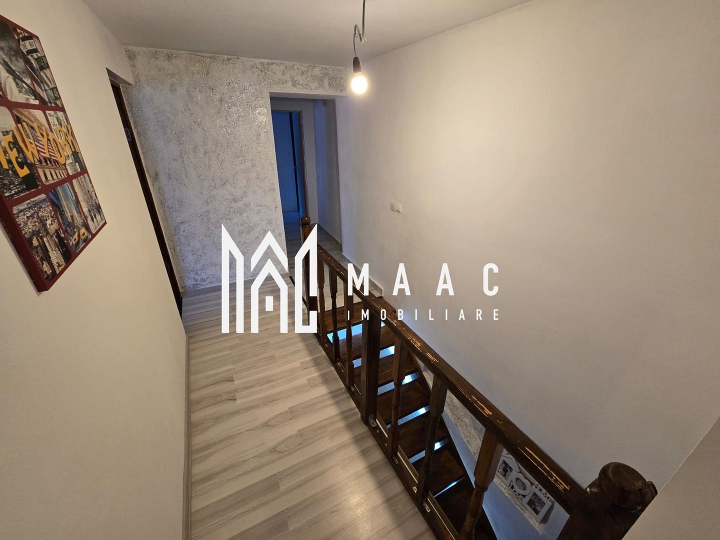 Casa 7 camere 3 bai 2 intrari Zona Garii - Poză 14