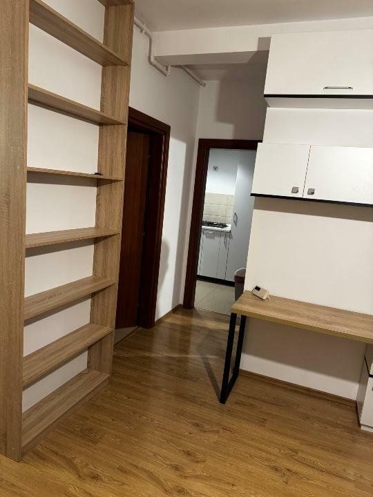 Proprietar - Vand apartament 2 camere mobilat la 5 minute de metrou Jiului - Poză 3