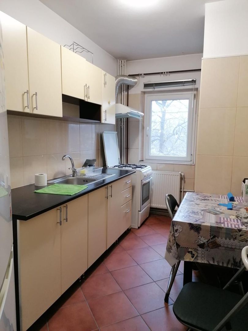 AP. 2 CAMERE VACARESTI, CENTRALA, BUCATARIE INCHISA, METROU 10 MINUTE - Poză 5