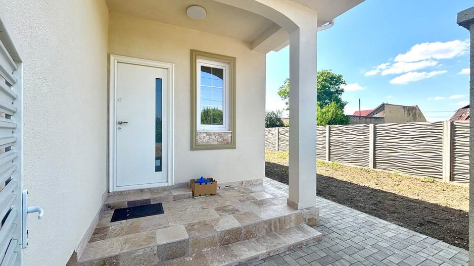 Duplex -4 camere - toate utilitatile - Sag - Poză 1