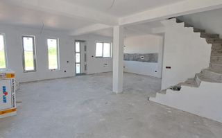 Dragomiresti Vale, casa 4 camere, teren 415 mp, utilitati, COMISION 0% - Poză 1